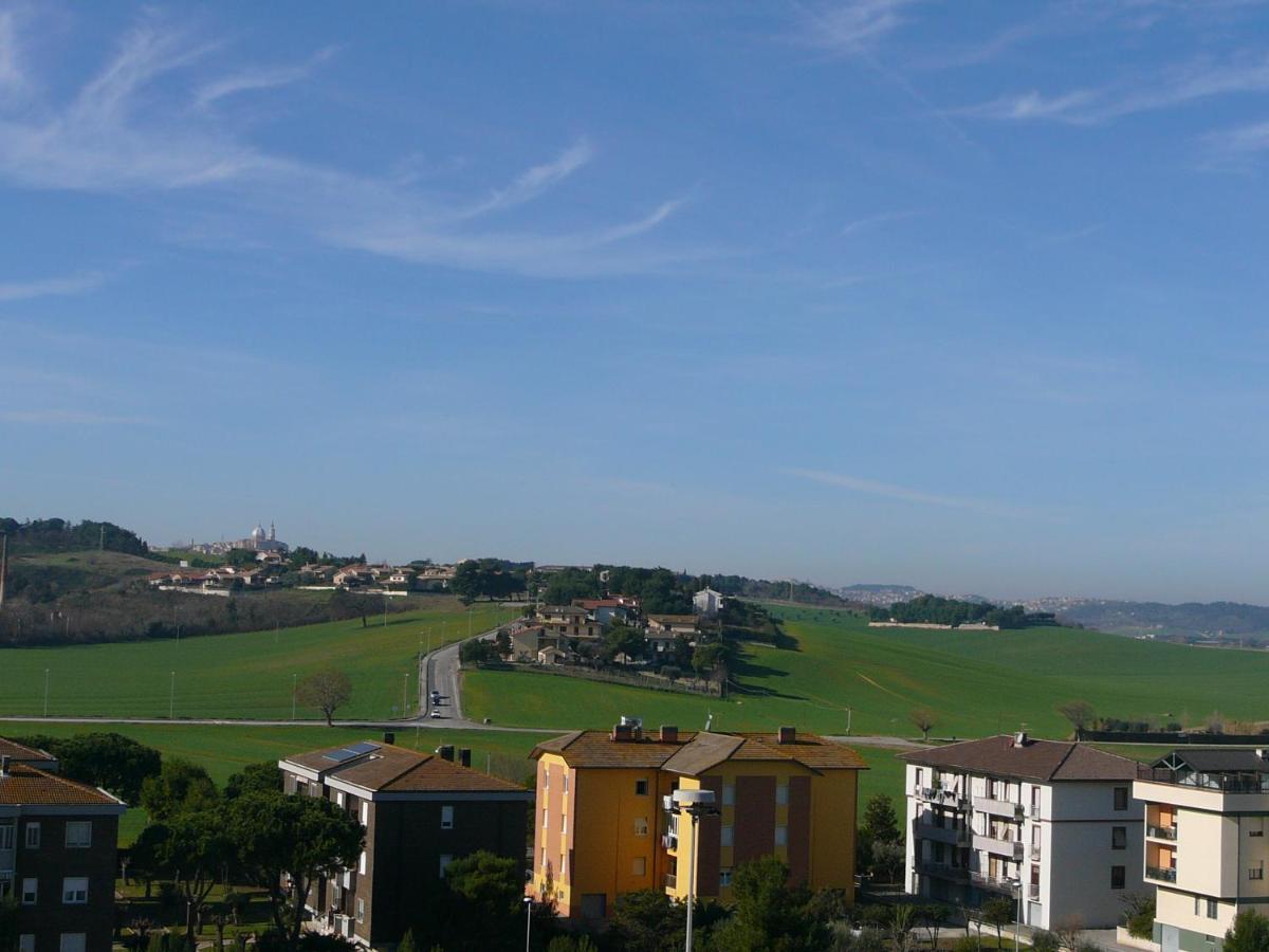 Appartamento Paradiso Azzurro Porto Recanati Luaran gambar